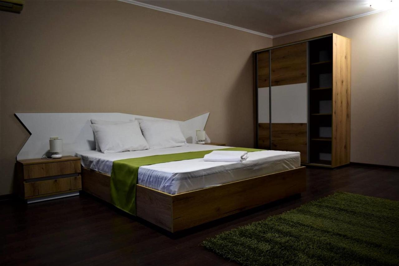 Hotel Oppium Restaurant & Garden Русе Екстериор снимка